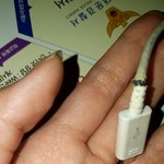 이거 충전기 새로 <b>사야</b>되는거 맞지??
