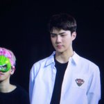 [EXO] ㅈㄴ웃겨 <b>합성</b>인줄ㅋㅋㅋㅋㅋ