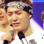 [EXO] <b>잠시</b> 귀여운 준메니 뚜쉬뚜쉬좀 보고갈게요 ~