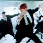 [백현] Horololo <b>MV</b> 백현 gif 2