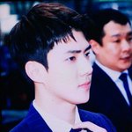 [세훈] 180430 <b>범인</b>은 바로 너 레드카펫 프리뷰13