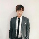 <b>b1a4</b>진영 사진