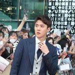 [세훈] 180430 <b>범인</b>은 바로 너 레드카펫 고화질15