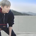 [EXO] 야들아 내가 원하는 농구<b>투</b><b>디</b>캐를 봤다