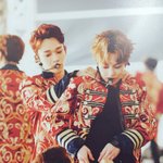 [EXO] 멤버들에게 꼬물꼬물 안마해주는 죤대