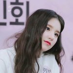 둘이 닮았지 않음?