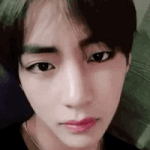[방탄소년단] <b>뷔</b> 목소리는 오래 못들어주겠다