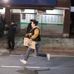 [EXO] <b>종인</b>이 이사진 아무리 봐도