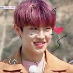 [박우진] 아이거 막 짤별로 다 <b>저장</b>하고있다