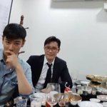 이병헌과 셀카 공개한 탑 최근 모습