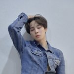 [방탄소년단] 미쿡에서 청<b>자켓</b> 하나만 입고...?