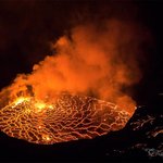 보기만 해도 두려운 용암 <b>분출</b>