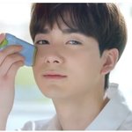 [엔터톡] <b>아론</b>