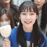 프로미스<b>나인</b>에 씹덕 터지는 멤버