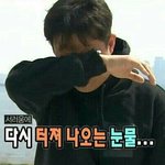 [19] 엄마한테키스하는거들켰어