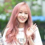 <b>입덕</b>을 부르는 여자친구 신비