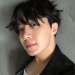 [방탄소년단] 호석이 귀 진짜 뚫은것인줄 알았지만 귀찌