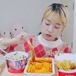 [댓글부탁해] 흑발인데 <b>이색</b> 나오려면 몇번빼야되냐