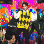어제 뮤뱅에서도 행복함 뿜뿜했던 펜타곤 '빛나리' 무대.gif