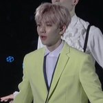 [백현] <b>레몬</b>수트 백현