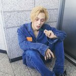<b>이던</b> 이런 사진 어디에있어..