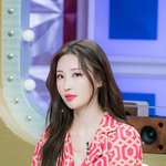 이사배랑 <b>선미</b> 자매라고 해도 믿겠다