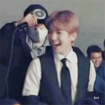 [백현] Horololo <b>MV</b> making 수트백현 눈물 ㅠ