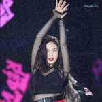 조이 오랜만에 무대에 선 모습 jpgif