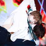 무대 위에선 <b>백</b>퍼 치이는 <b>남</b>돌