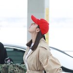 [엔터톡] 실시간 이다희 트렌치<b>코트</b> 공항패션
