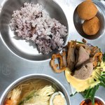 오늘 우리학교 점심 대존맛 역대급이았음
