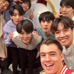 [방탄소년단] 탄이들 인터뷰!