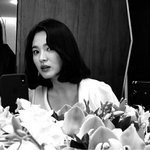 [댓글부탁해] 얘들아 꽉안으면 가슴<b>티나</b>?