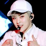 와 시우민 미친거 아님?