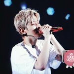 [백현] 오늘 노래하는 백현이 <b>하트</b>❤