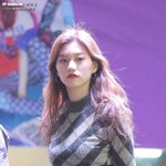 나보고 친구들이 자꾸 연애 이야기풀어라는데