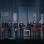 [EXO] 야 <b>이사진</b> 애들 무슨상황이야??