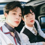 [방탄소년단] 이거 ㄹㅇ <b>부잣집</b> 아들들 해외여행간거같아..