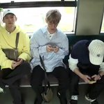 [시우민] 일본<b>여학생</b>에게 자리 양보한 시우민 ㅇㅇ