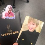 [강다니엘] 워너원 공식<b>MD</b> 당첨 셀피 강다니엘