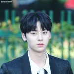 최근 살 엄청 빠진 워너원 황민현