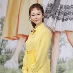 어제 본 역대급 특이한 <b>의상</b>. jpg