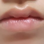 나 <b>입술</b> 많이 두꺼워?