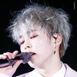 [EXO] 나 진짜 <b>홈마</b>사진 보고 <b>보정</b>이라고 생각햇는데 ㅋㅋㅋ