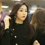 <b>인싸</b>같이 생긴 얼굴