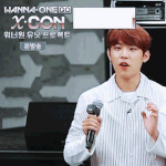 [박우진] 손 왜그렇게 하는거야? ㅋㅋㅋㅋㅋ ㅋㅋㅋ