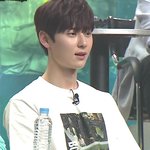 잘생겨도 너무 잘생긴 황민현
