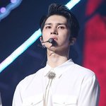 <b>냉탕</b>과 온탕을 오가는 男돌