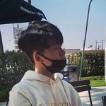 [댓글부탁해] <b>이사진</b> 크러쉬닮게 나옴