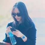 어제 다시 머리 길어진 크리스탈